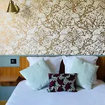 La Cascade Hotel