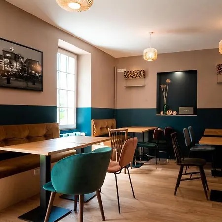 מלון La Cascade 3*