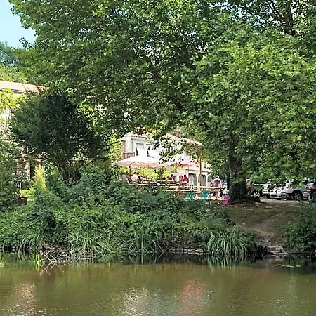 La Cascade Hotel Clisson