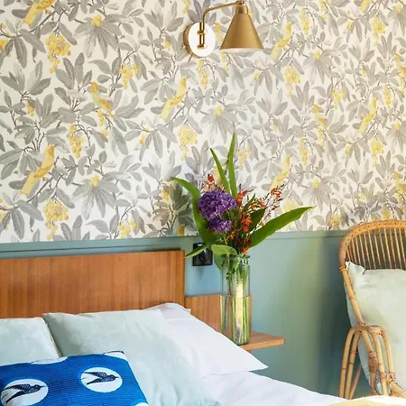 La Cascade Hotel Clisson